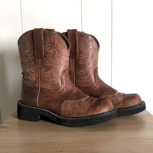 Ariat fat baby western boots size 7.5